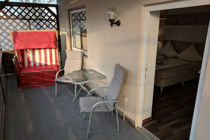 Terrace/Patio 40 of 76
