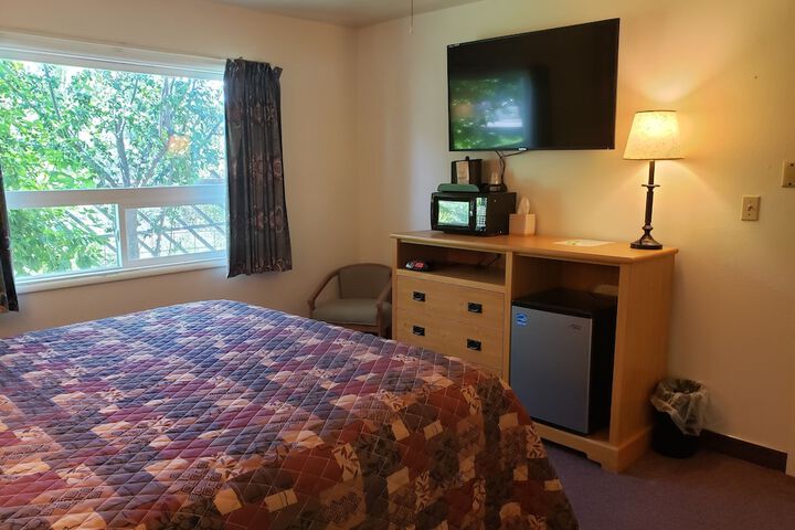 Room 9 of 55