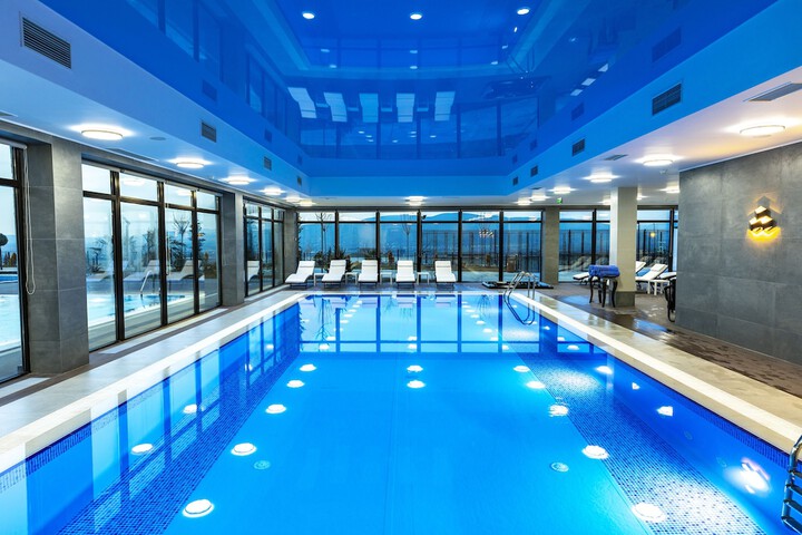 Pool 44 of 73