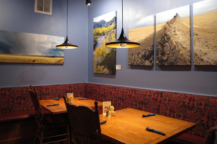 Dining 75 of 93