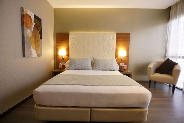 Room 7 of 55