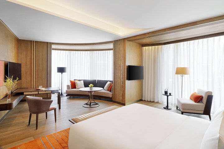 Room 5 of 56