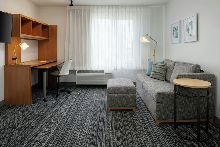 Room 37 of 71