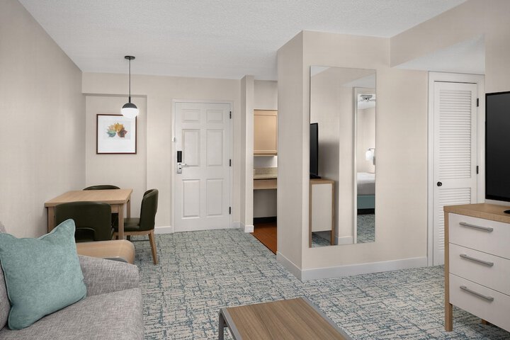 Room 21 of 45