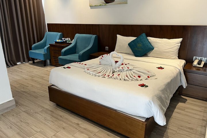 Room 15 of 55