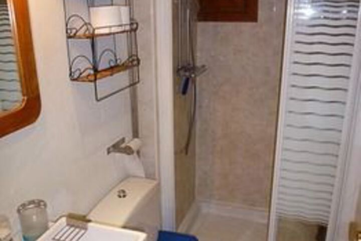 Room 5 of 46