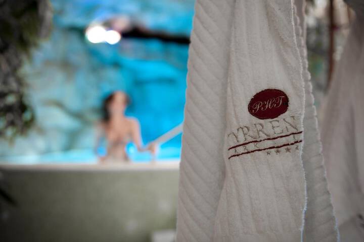 Pool Hotel