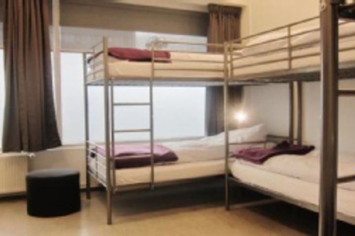 Room 199 of 276