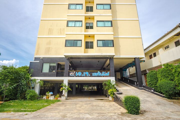 Hotel 53 of 53