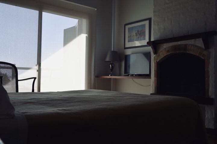 Room 17 of 41