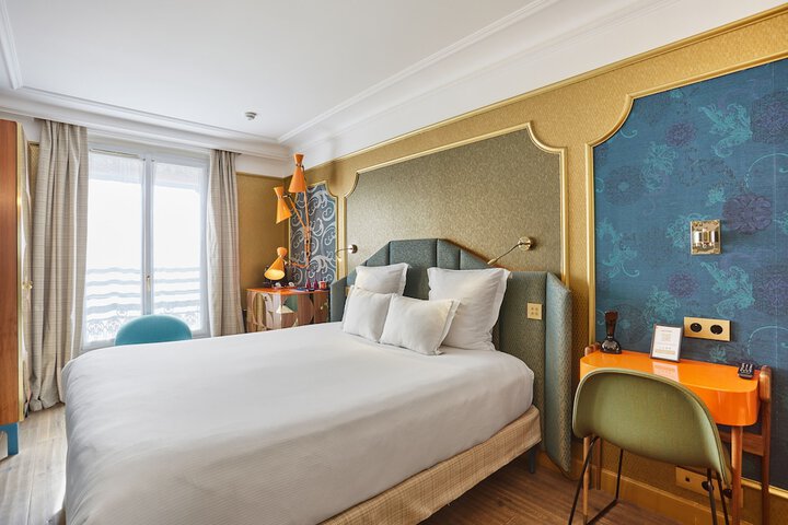 Room 48 of 87