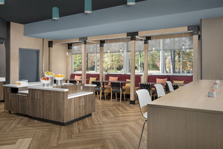 Breakfast area