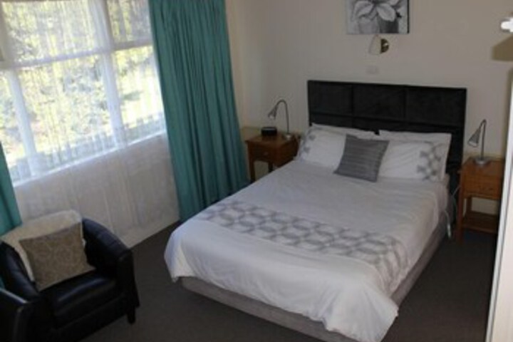 Room 28 of 123