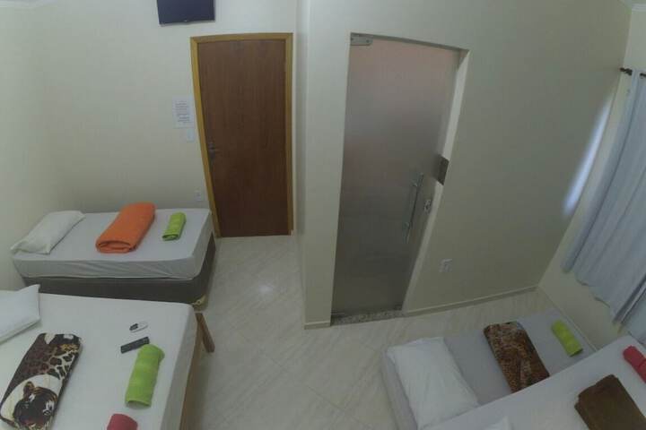 Room 13 of 38