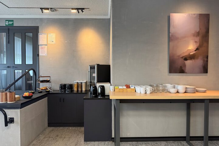 Breakfast/Coffee Service 50 of 57
