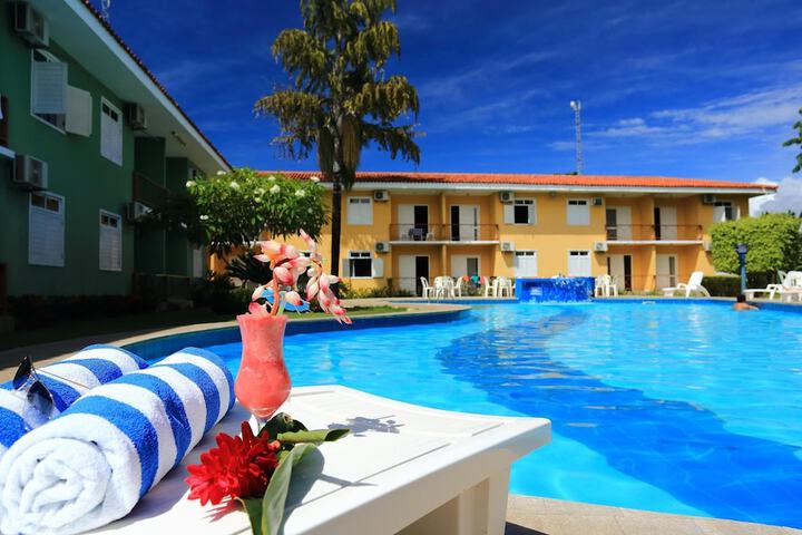 Pool Hotel