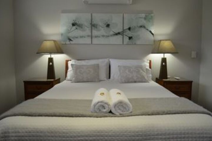 Room 15 of 32