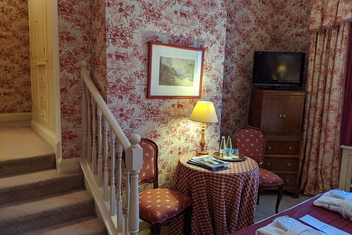 Room 14 of 49