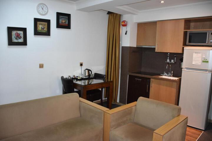Hayali Suites Hotel