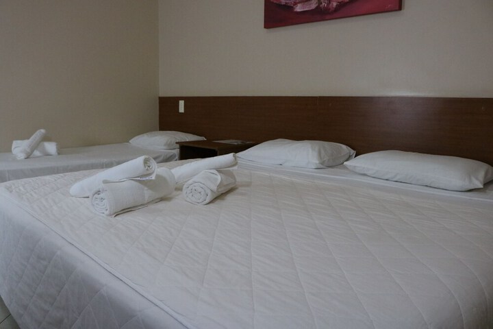 Room 22 of 49