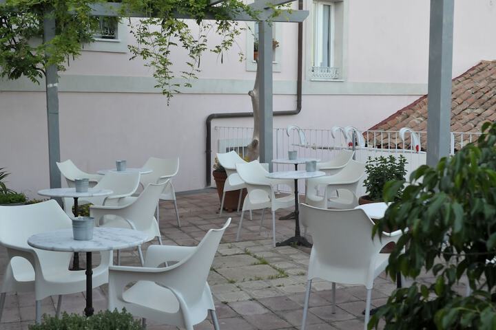 Terrace/Patio 31 of 31