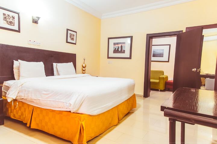 Room 20 of 62