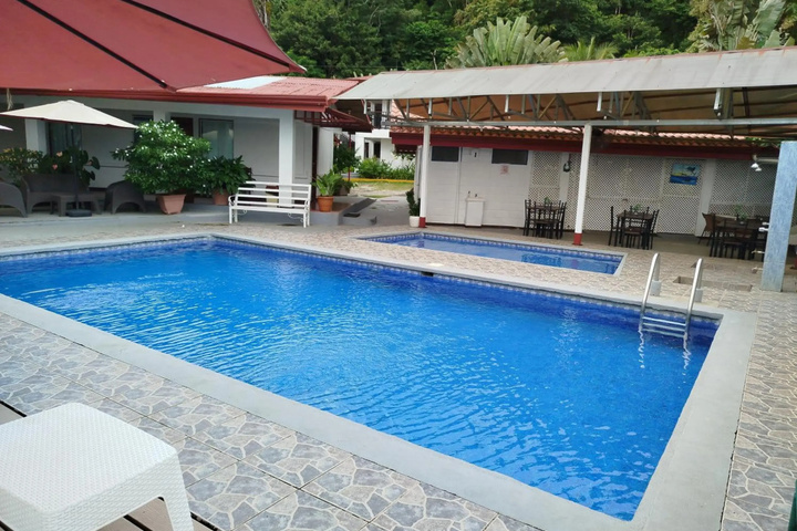 Pool 16 of 23
