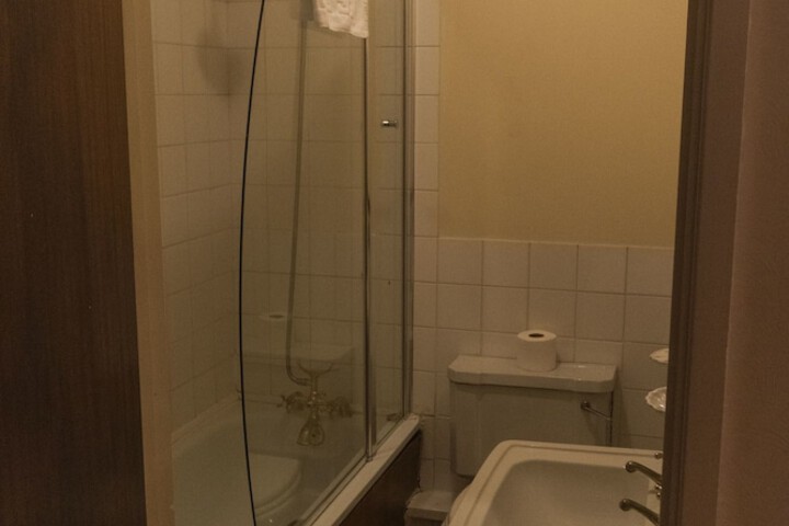 Room 30 of 54