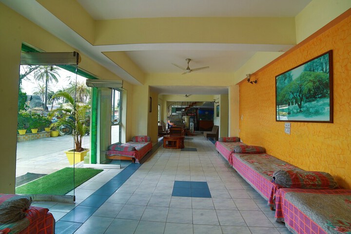 Hotel Interior 5 of 57