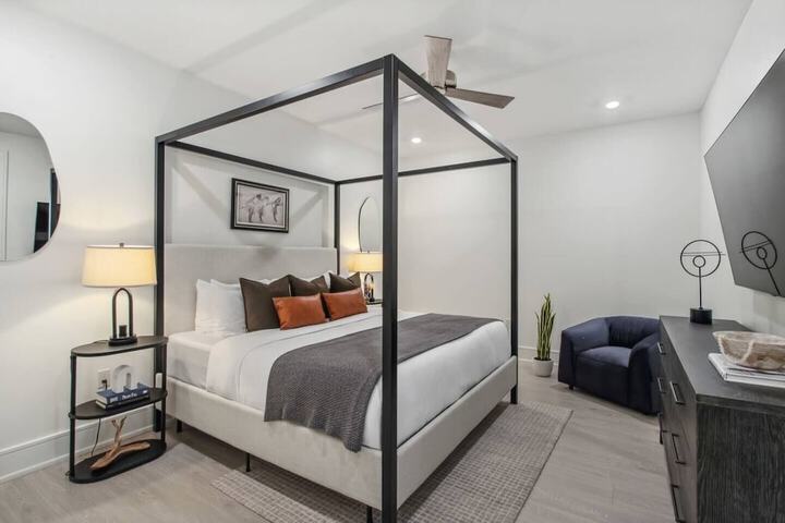 Room 20 of 91