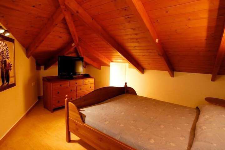 Room 15 of 86