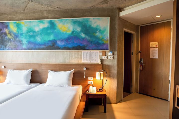 Room 7 of 43