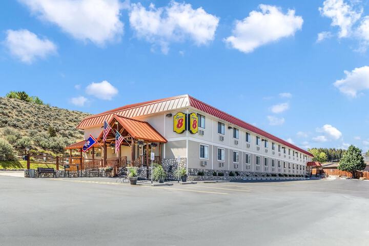 Hotel 55 of 59