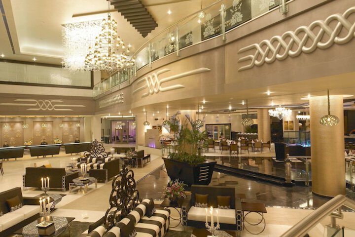 Hotel Interior 6 of 133