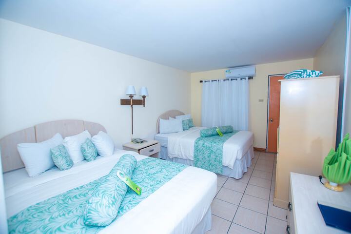 Room 4 of 58