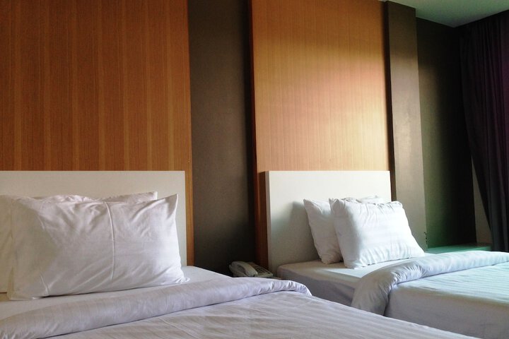 Room 5 of 54