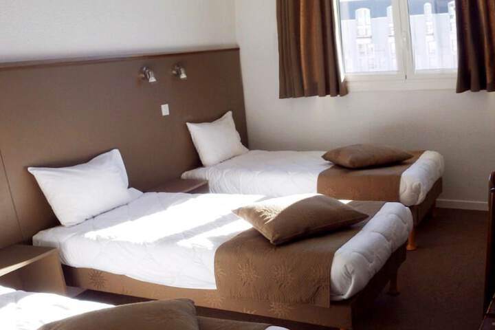 Room 10 of 58