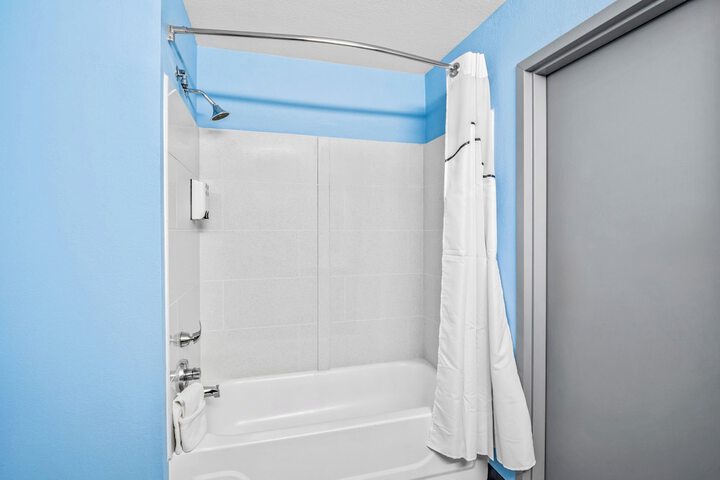 ADA Accessible Studio King Bed (5 of 10)