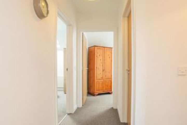 Room 15 of 16