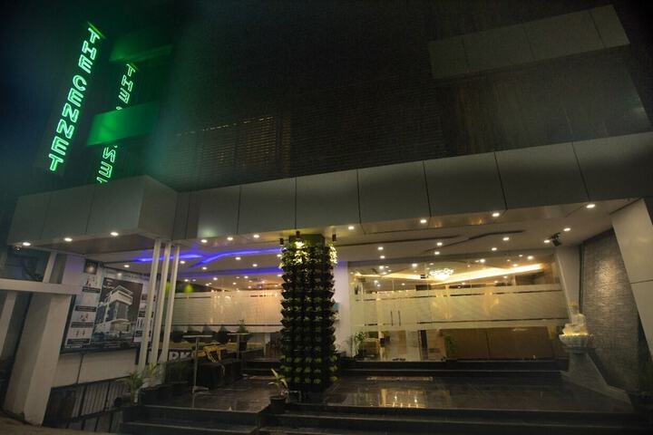 Hotel Interior 17 of 25