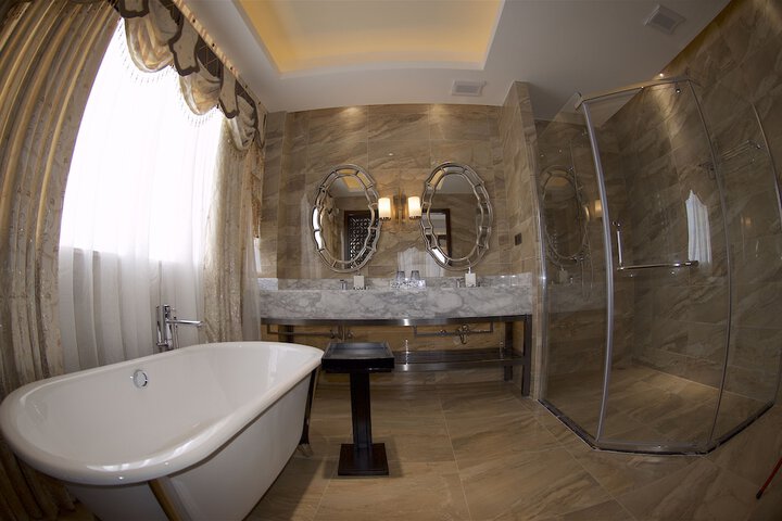 Bath Interior