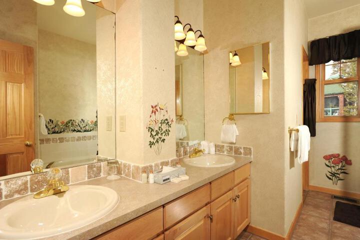 Photo 48
