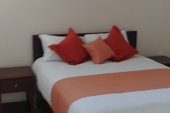 Room 8 of 32