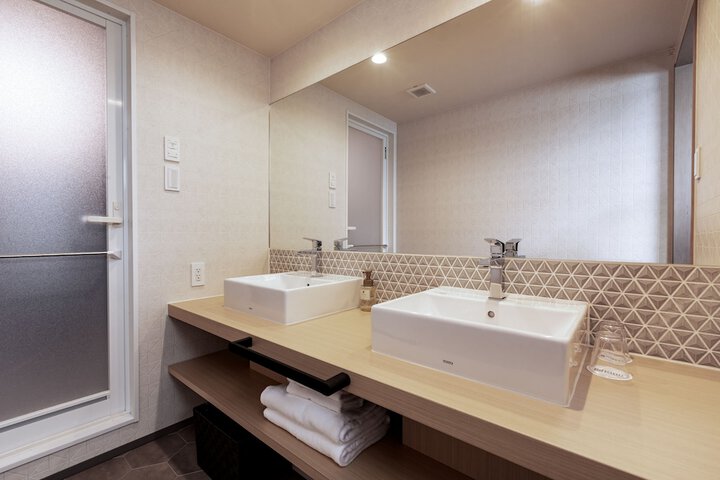 Room 29 of 47