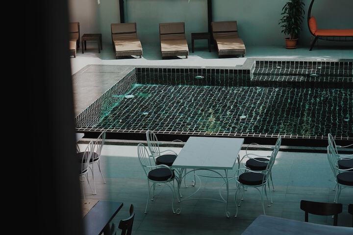 Pool 40 of 54