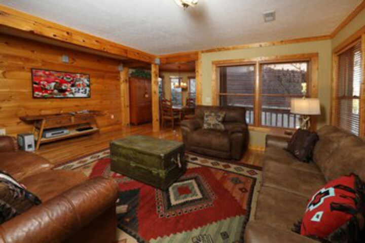 Room 9 of 25