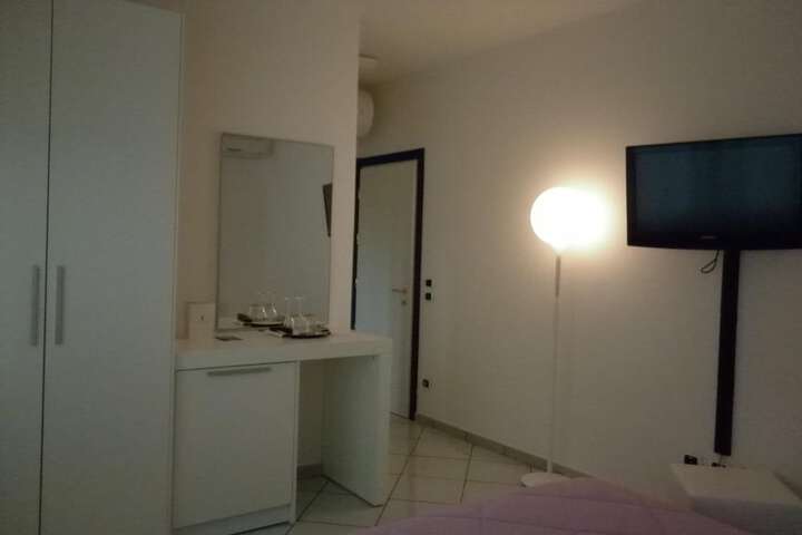 Room 19 of 61
