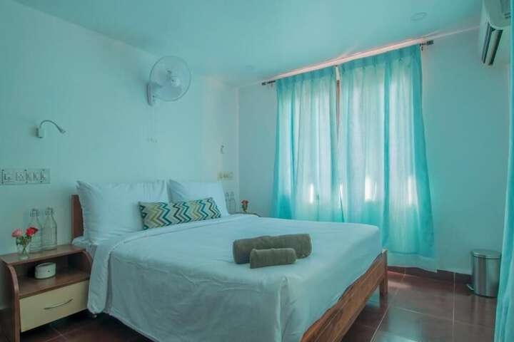 Room 25 of 52