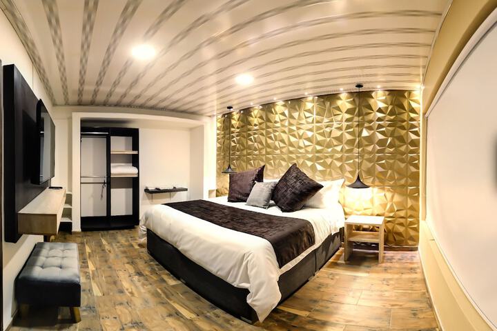 Room 15 of 57