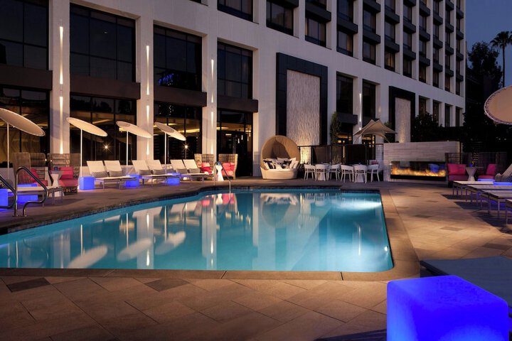 Pool 64 of 108